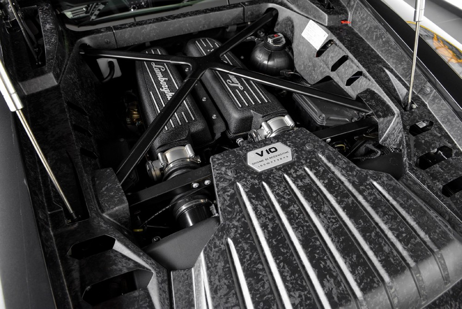 Audi R8 / Lamborghini Huracan - Dodson Motorsport