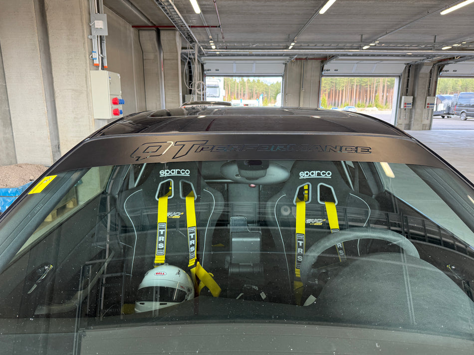 QT Performance Tuulilasitarra