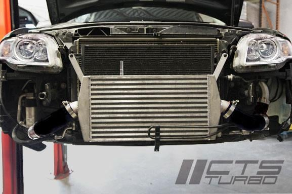 CTS Turbo Audi A4 B7 2.0T - FMIC 600HP