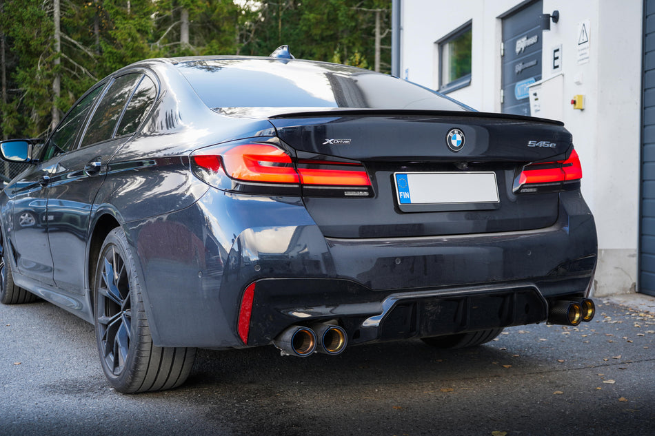 QT Precision Line - Race With Valve Control BMW G30 545e